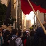 PM dispersa com violência ato de estudantes da USP, Unesp e Unicamp