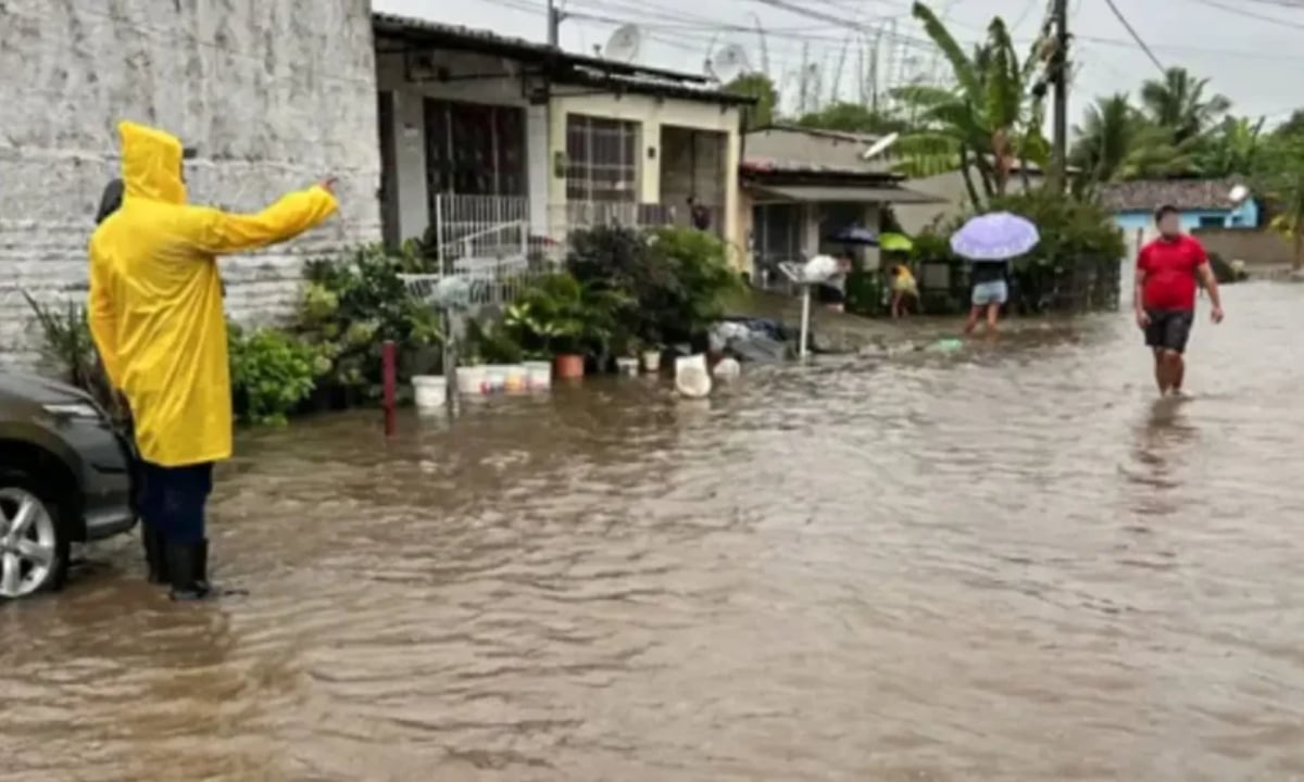 Chuvas deixam ao menos 8 mortos em Pernambuco e Paraíba