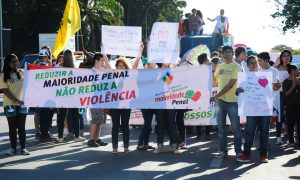 CCJ retoma nesta terça debate sobre redução da maioridade penal