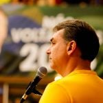 Campanha de Flávio Bolsonaro aciona a PF após não conseguir registrar candidatura