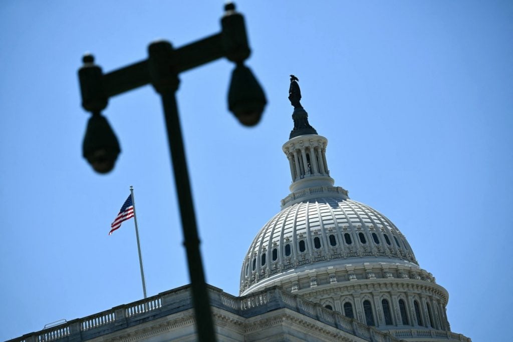 Senado dos EUA aprova US$ 70 bi para a ofensiva migratória de Trump