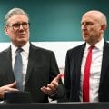 Ministro britânico da Defesa renuncia por falta de acordo com Starmer sobre investimento militar