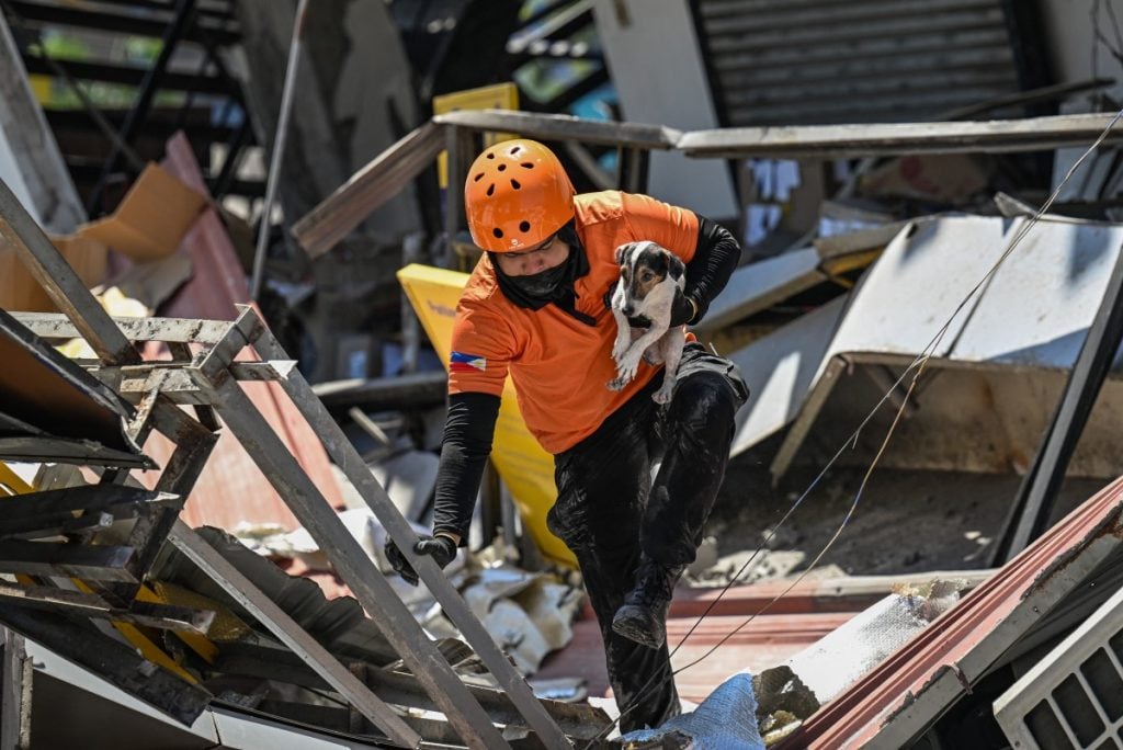 Número de mortos em terremoto nas Filipinas sobe para 55