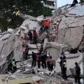 Terremotos na Venezuela destroem prédios e causam pânico em Caracas