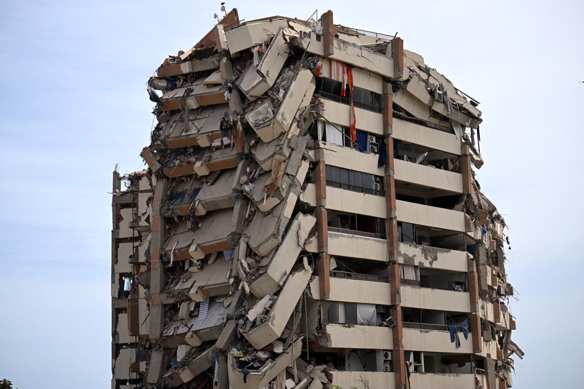 Terremotos na Venezuela: Equipes internacionais chegam para ajudar na busca por sobreviventes após 235 mortes