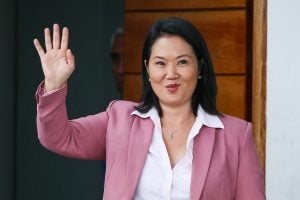 Keiko Fujimori é eleita com 50,13% dos votos e devolve poder à direita no Peru