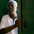 Com Mateus Aleluia, filme percorre Cachoeira, berço da cultura afro-brasileira; saiba onde assistir