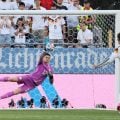 Chanceler pede que alemães tenham solidariedade com a seleção após eliminação para o Paraguai