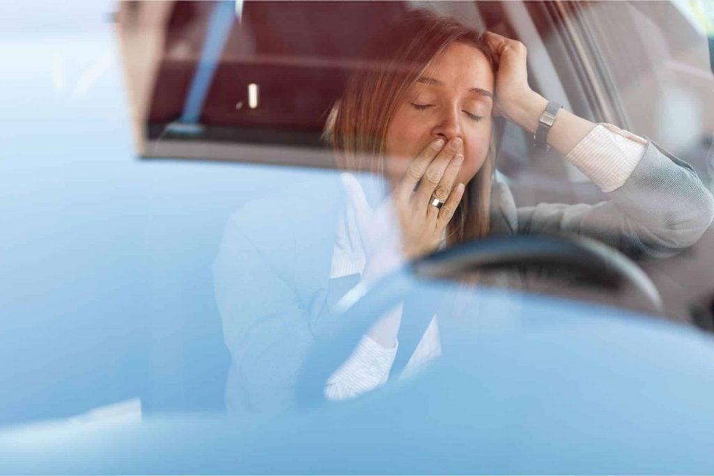 Carro com IA já detecta sono, distração e emergência ao volante