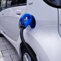 Emova Easy: vale a pena comprar o carro elétrico mais barato do Brasil?