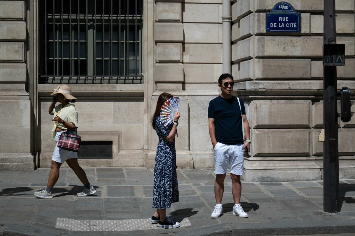 Em meio ao calor, França proíbe álcool em festival de música