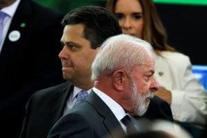 Fim da 6x1 chega ao Senado sob disputa de textos e ‘tensão’ entre Lula e Alcolumbre