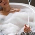 O dia em que o banho virou concorrente do skincare