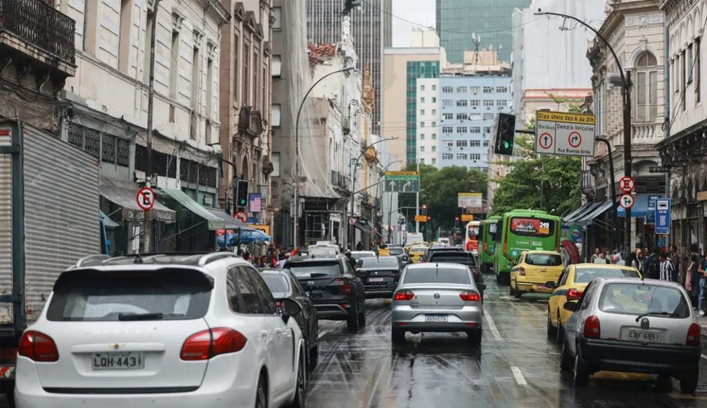 Morreu José, vilipendiado, iludido e sem saber que sabia tanto