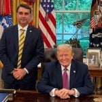 Trump posta foto ao lado de Flávio e elogia: ‘um jovem inteligente que ama muito o seu país’