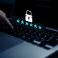 Senhas fracas seguem como a porta mais usada por criminosos digitais nas empresas