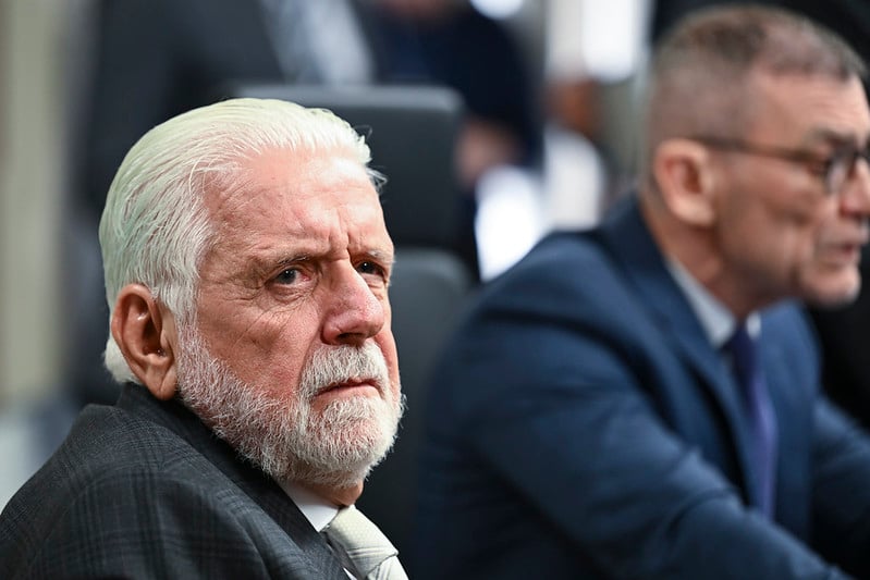 Pressionado, Jaques Wagner prepara saída da liderança do governo após avanço da crise do caso Master