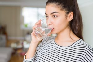 5 motivos para beber mais água no inverno