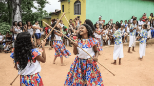 Quilombo mantém tradição centenária, símbolo da resistência negra