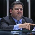 Alcolumbre diz que não aceitará ‘ultimatos’ sobre fim da escala 6×1 e sinaliza atraso na matéria