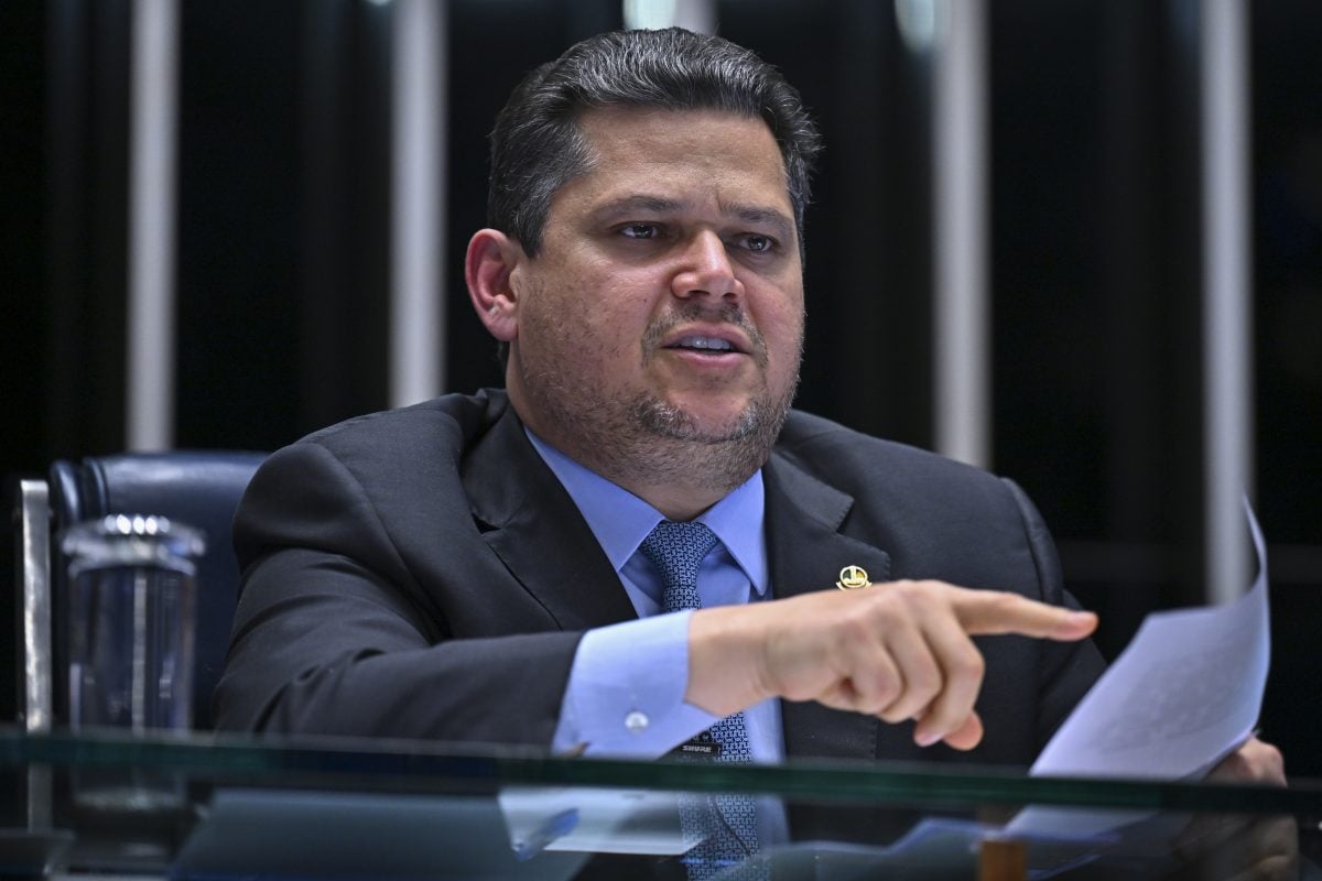 Senado aprova PEC considerada pauta-bomba pela equipe econômica