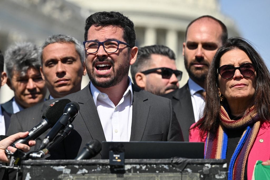 Articulador do tarifaço, Paulo Figueiredo desiste de participar de audiência nos EUA 