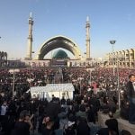 Irã transforma funeral de Khamenei em demonstração de poder