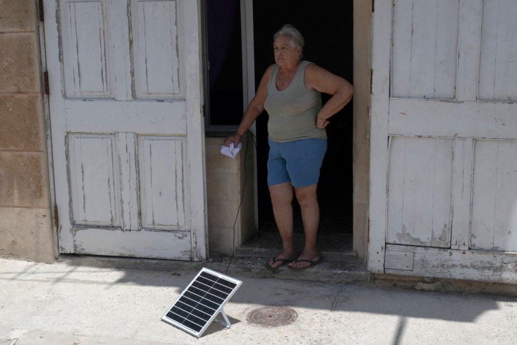 Cuba começa a restabelecer energia após terceiro apagão nacional em seis meses