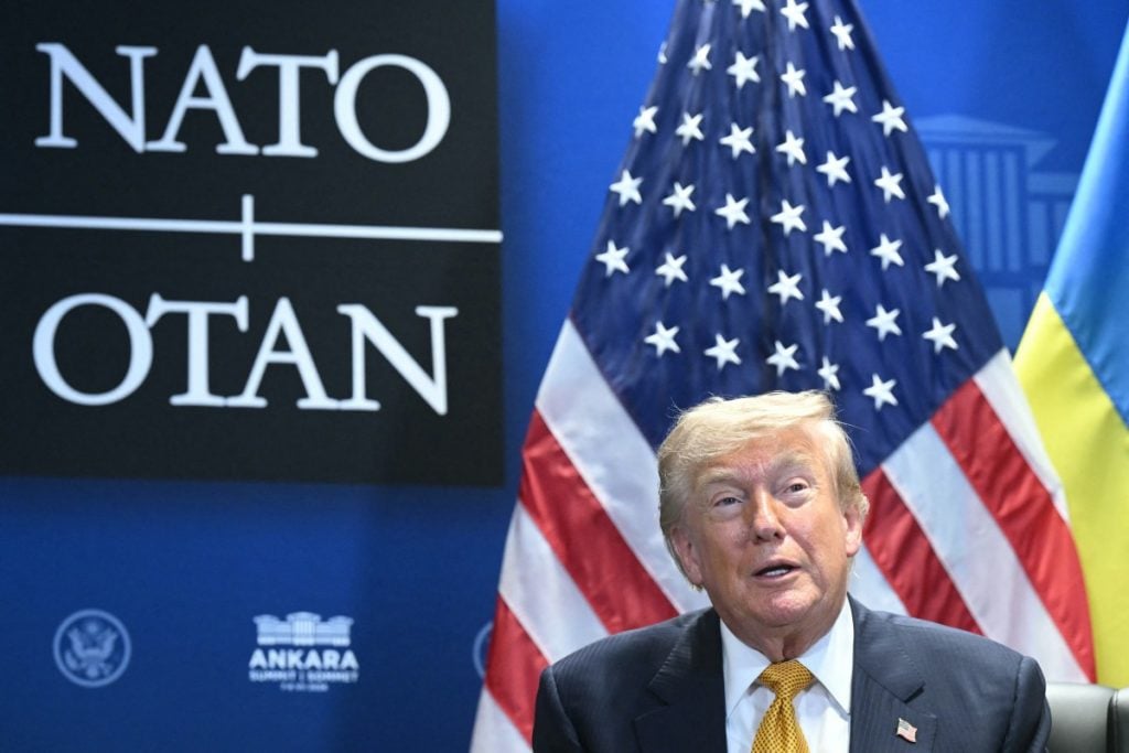 Trump promete atacar o Irã ‘com força’ na próxima noite