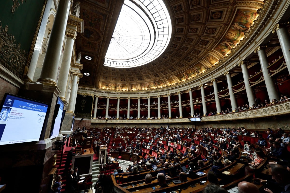 França aprova direito à morte assistida após anos de debates