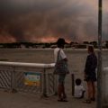 Incêndios levam milhares a deixarem suas casas na Europa