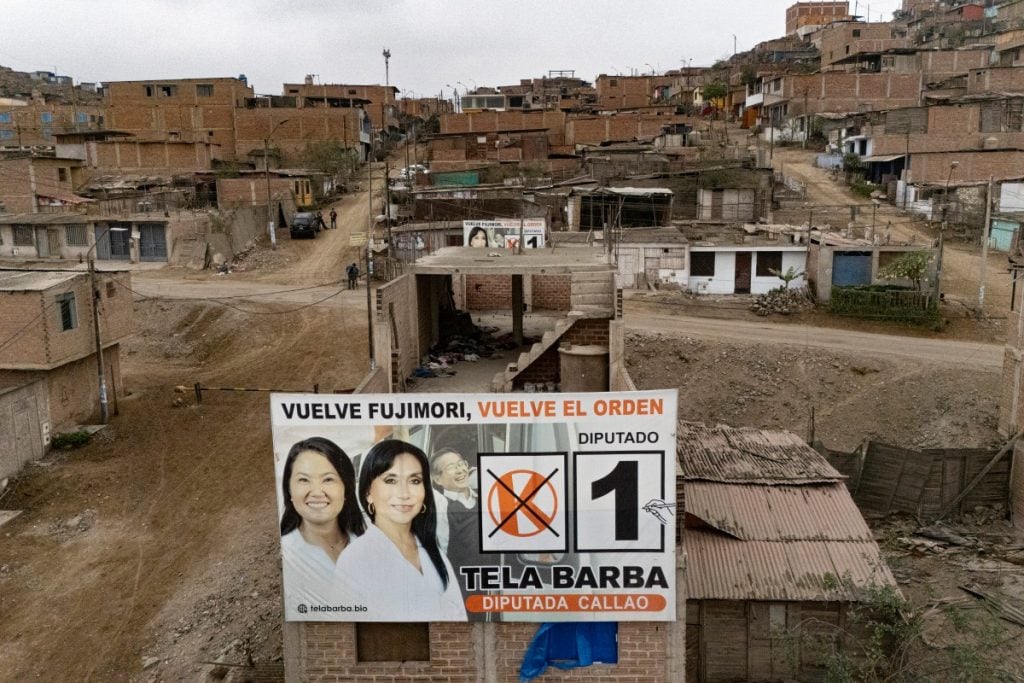 Bairros no Peru com o nome de Keiko Fujimori esperam que presidente eleita cumpra promessas