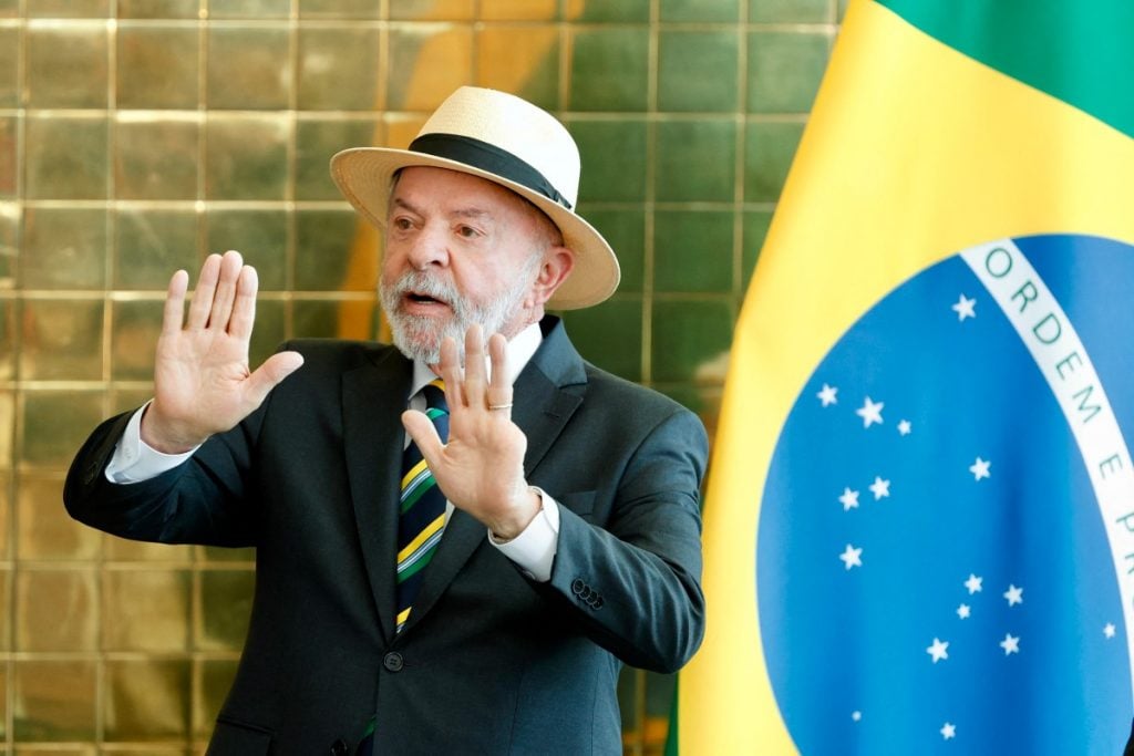 ‘Quem é esse cara?’, diz Lula após ataques de Milei