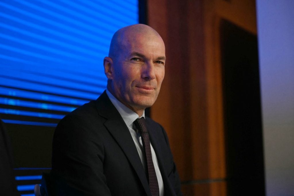 Zinédine Zidane é anunciado como técnico da seleção da França