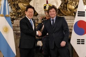 Argentina e Coreia do Sul assinam memorando para cooperação em minerais críticos