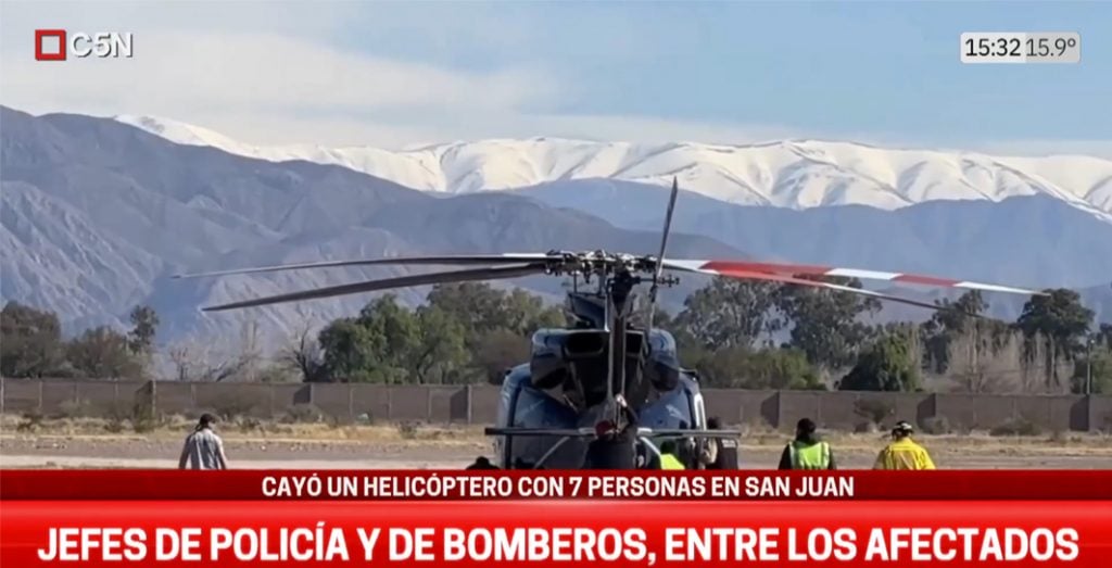 7 pessoas morrem em acidente com helicóptero que combatia incêndios na Argentina