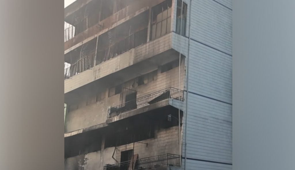 Incêndio em fábrica de calçados na China deixa ao menos 28 mortos, dizem meios estatais