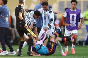Fifa abre investigação sobre incidentes ao fim de Espanha x Argentina