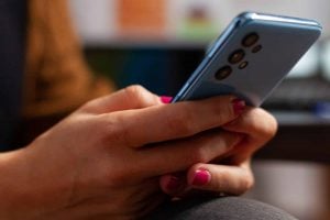 Celular via Starlink: quando vai funcionar no Brasil e quem poderá usar a internet por satélite?