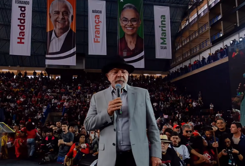 Lula reage à ofensiva dos EUA e avisa que quem tentar interferir na eleição ‘vai apanhar muito’