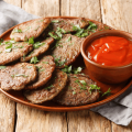 Almoço saudável: 3 receitas com fígado ricas em ferro para incluir no cardápio