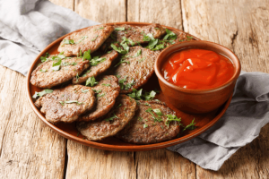 Almoço saudável: 3 receitas com fígado ricas em ferro para incluir no cardápio