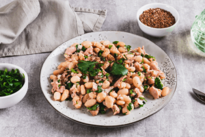 Feijão além do básico: 5 receitas saudáveis para inovar no almoço