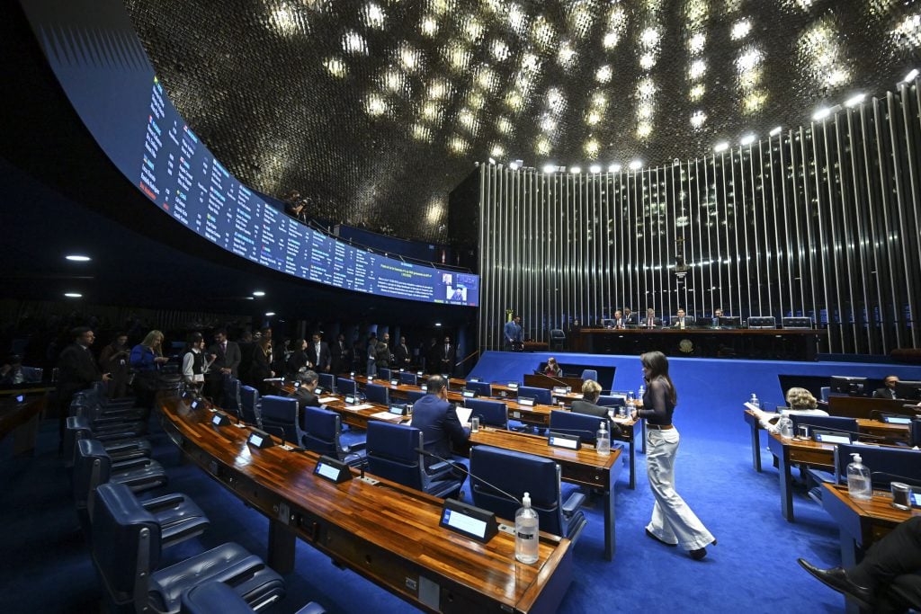 73 a 1: o único voto no Senado contra PEC considerada pauta-bomba