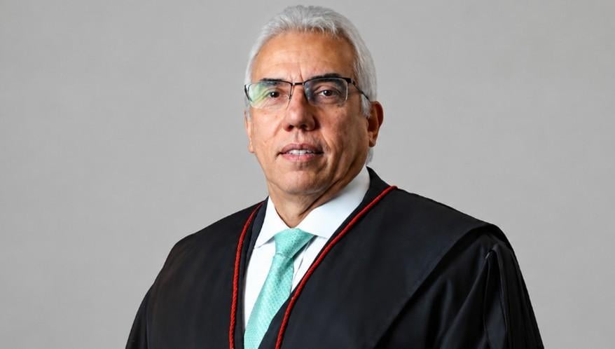 Lula indica desembargador Sergio Torres Teixeira para o cargo de ministro do TST