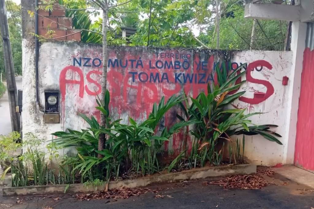 Mulher Presa por Racismo Religioso em Salvador Após Ataque a Terreiro