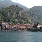 Vila italiana proíbe turistas de andarem sem camisa nas ruas