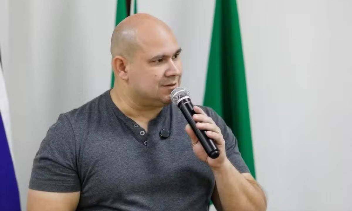 Prefeito bolsonarista veta campeonato de ‘farmar aura’ em Cuiabá