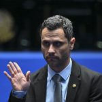 Republicanos mergulha em crise com Cleitinho e expõe o caos das alianças em Minas