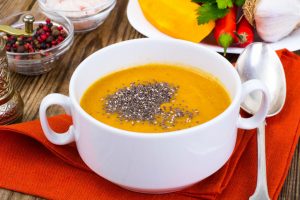 8 receitas com chia para ajudar no emagrecimento de forma saudável